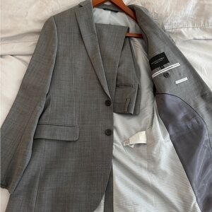Banana Republic Light Gray Suit